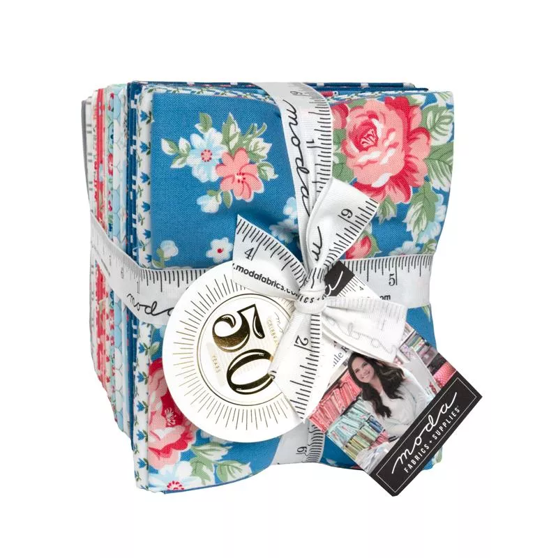 A Cat Named Stitch - Fat Quarter Bundle (40 pcs) by Camille Roskelley for Moda