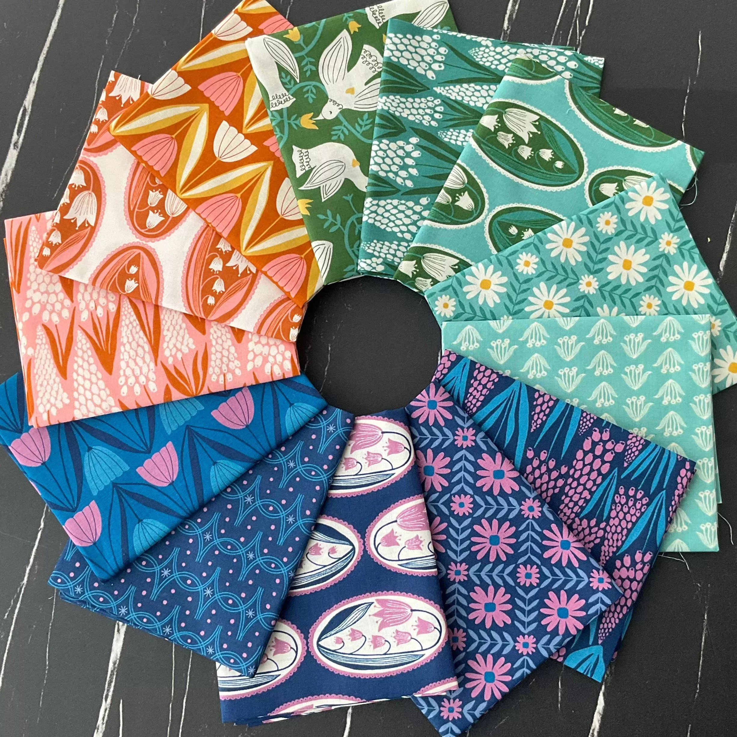 Endpaper by Jen Hewett - Fabric Bundles