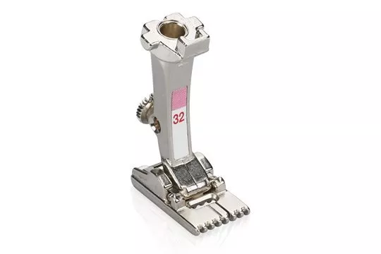 *FOOT #32 CLASSIC // 7-GROOVE PINTUCKING//BERNINA