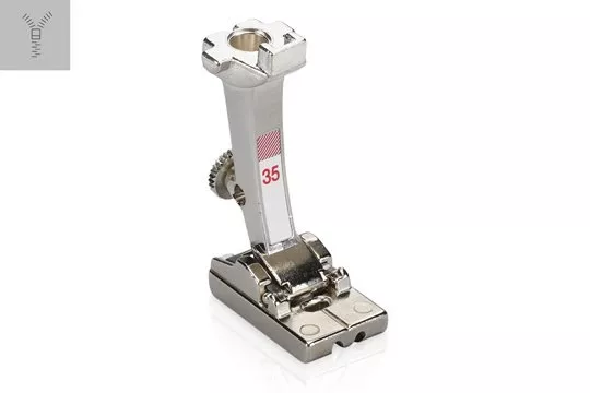 *FOOT #35 CLASSIC//INVISIBLE ZIPPER FOOT//CLASSIC//BERNINA