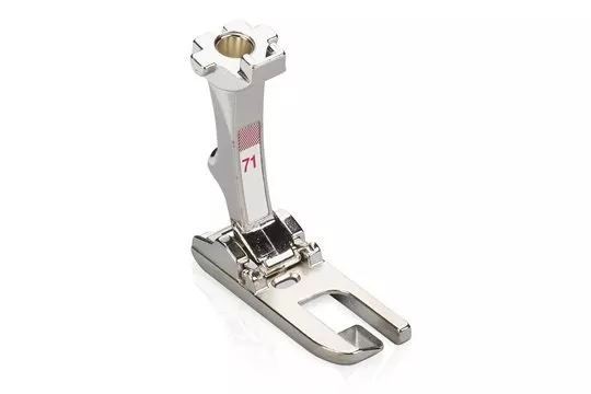 *FOOT #71 CLASSIC//LAP SEAM FELL FOOT//8MM//BERNINA