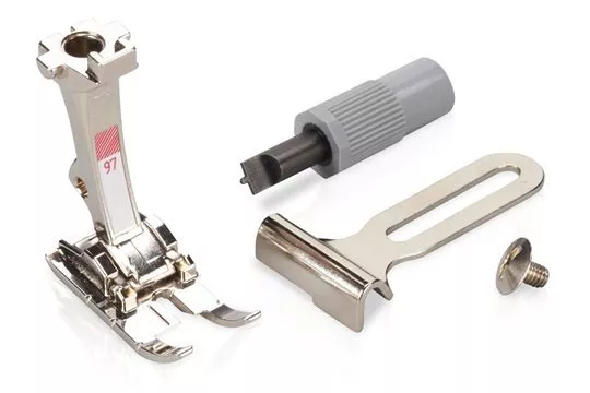 *FOOT #97C PATCHWORK WITH GUIDE//9MM//BERNINA
