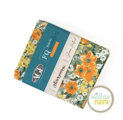 Heirloom - Fat Quarter Bundle (16 pcs) by Sharon Holland for Art Gallery Fabrics