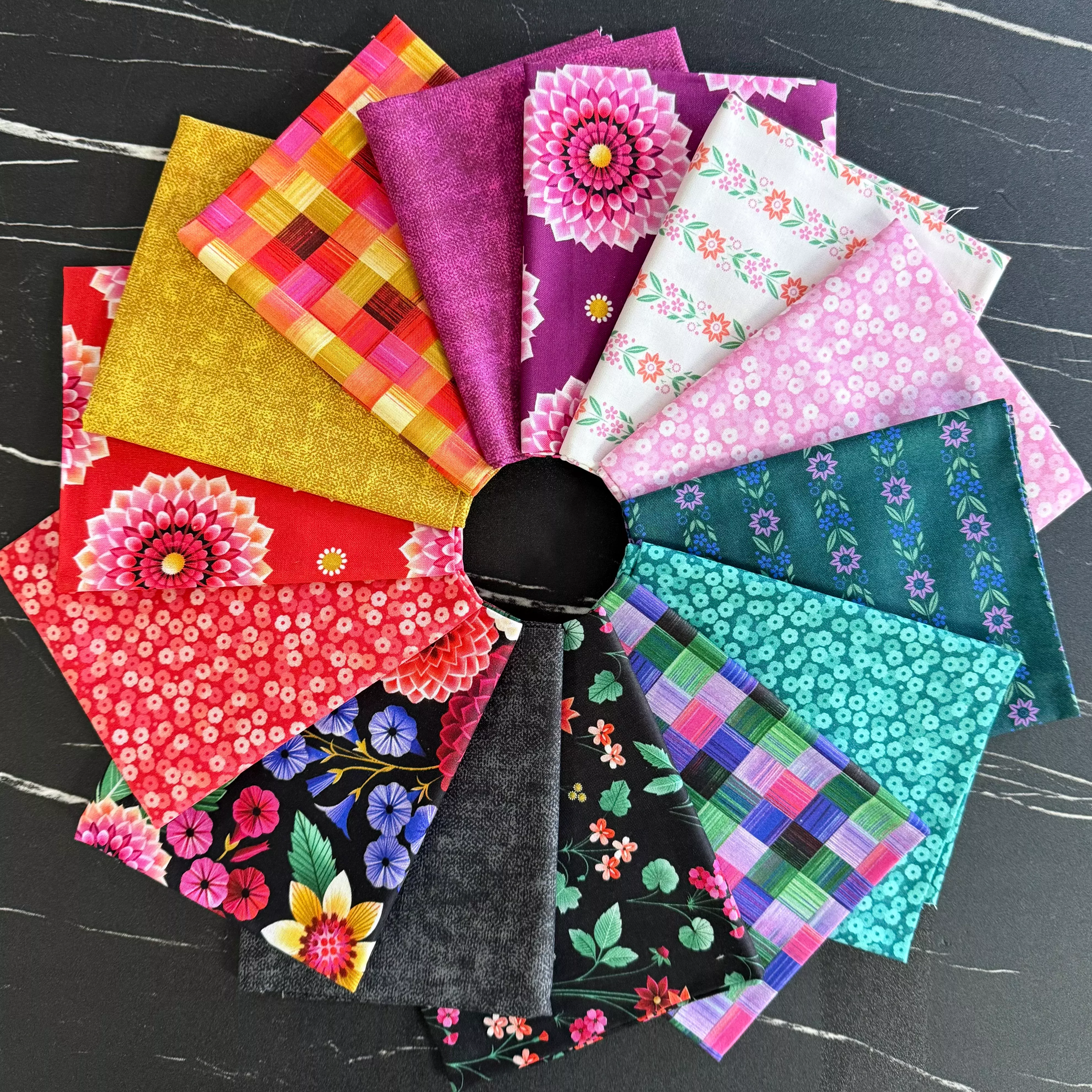 June by Laura C. Moyer : Fabric Bundles