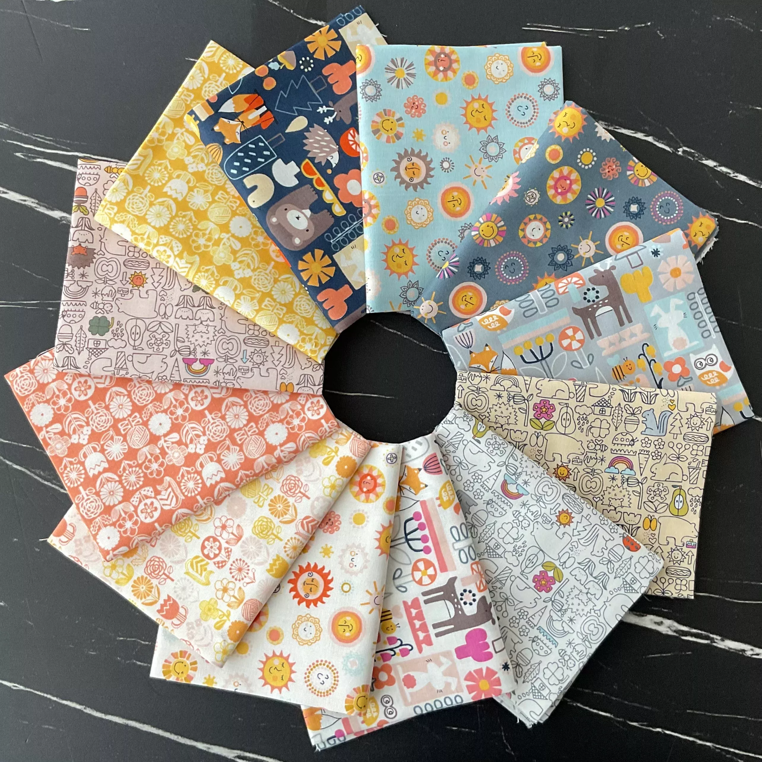 Kanpeki Na Hi by Hitomi Osumi : Fabric Bundles