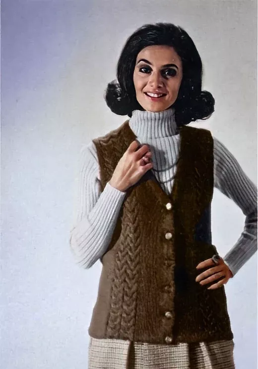 Knitted Cable Cutie Pattern