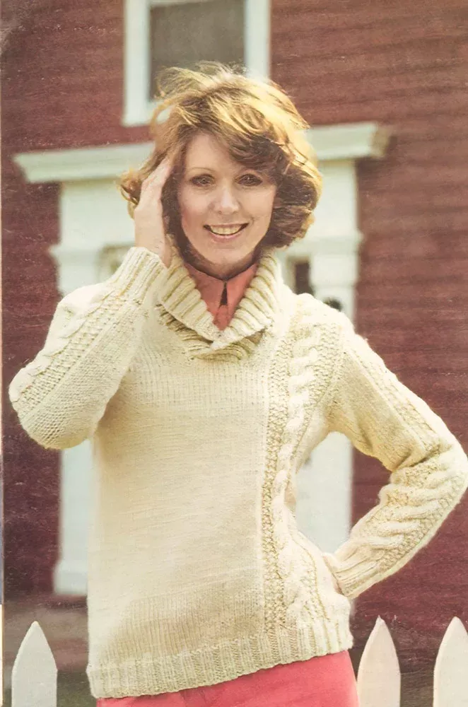 Ladies' Cable Pullover Pattern