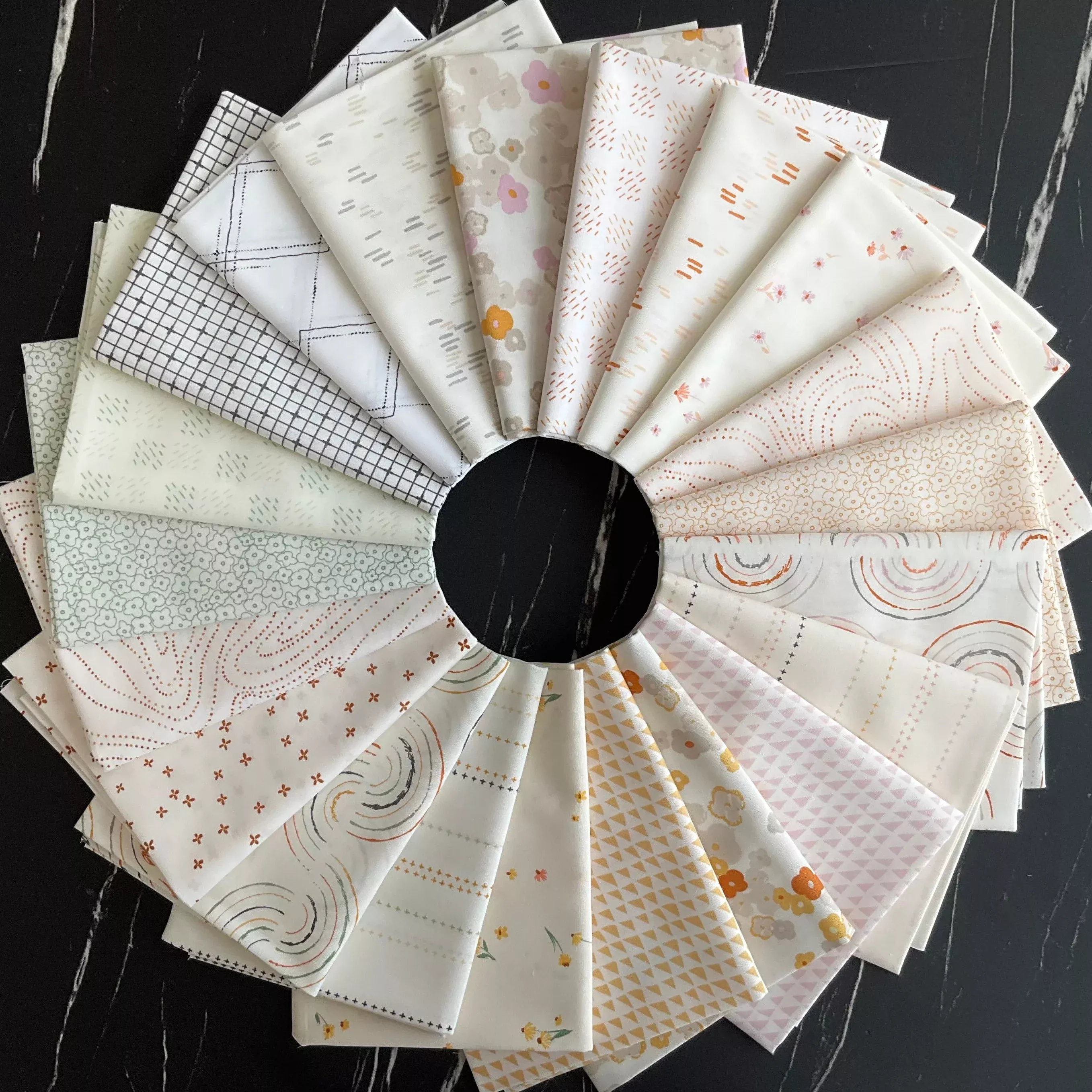 Mix the Volume by AGF Studio :Fabric Bundles