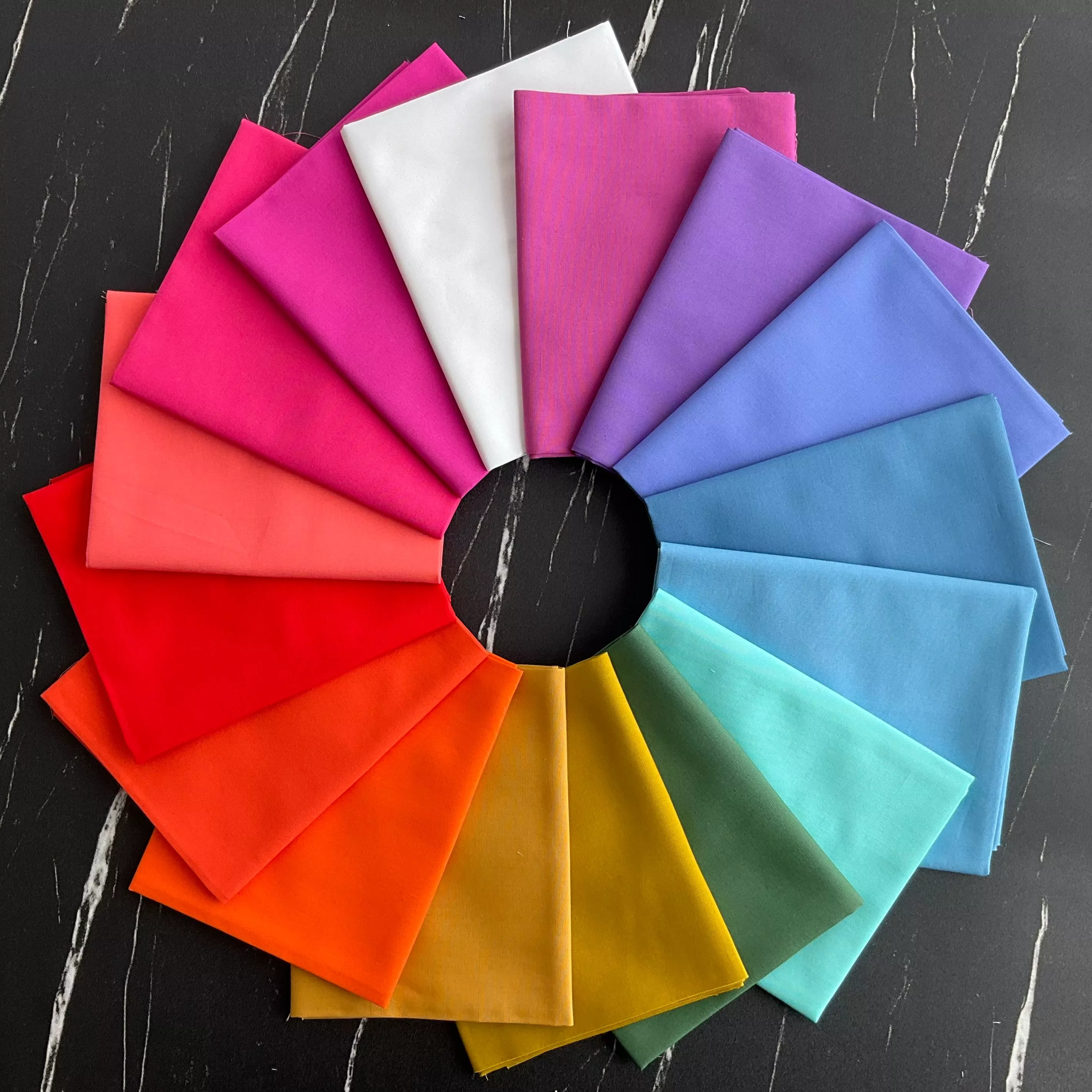 Postmark Coordinated with Pure Solids : Fabric Bundles