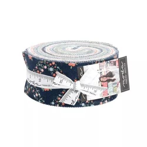 Rosemary Cottage - Jelly Roll (40 pcs) by Camille Roskelley for Moda