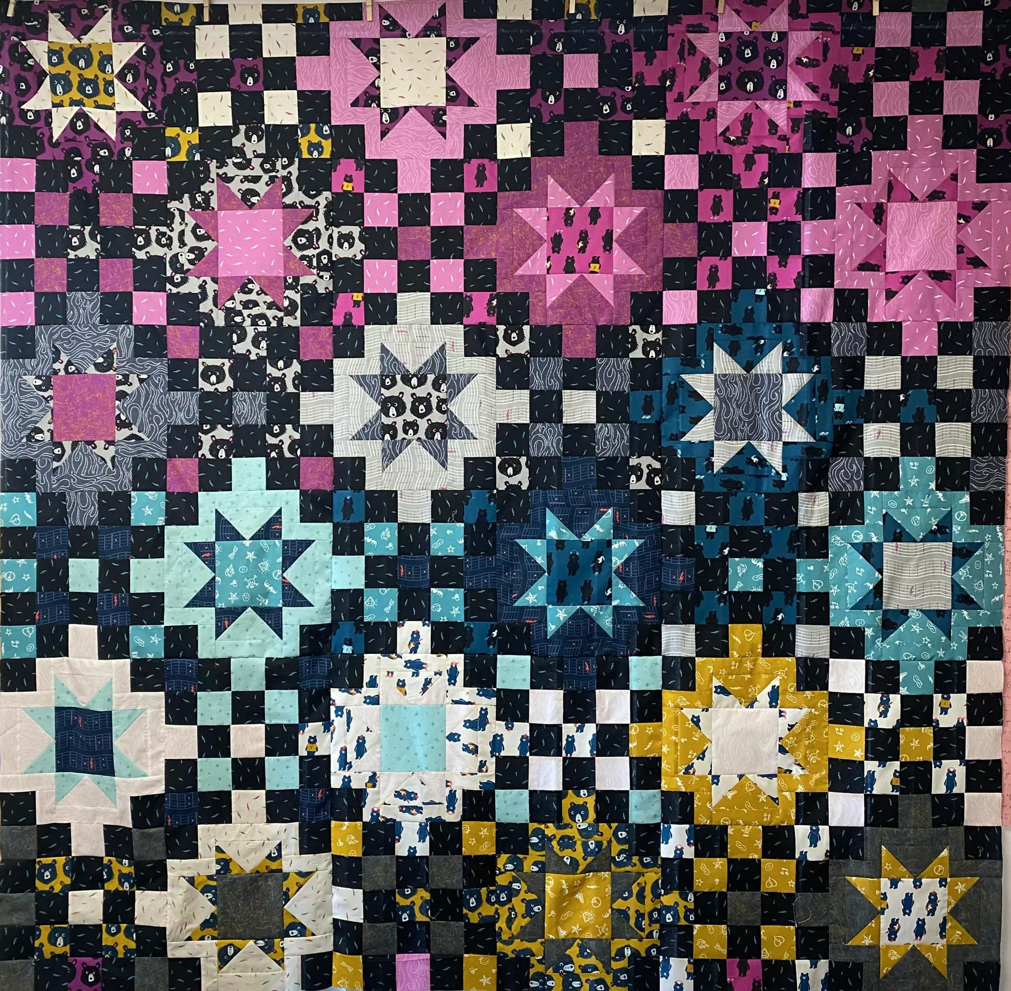“Teddy and the Bears” Ruby Star Teddy and the Bears Quilt Kit 75″x75″