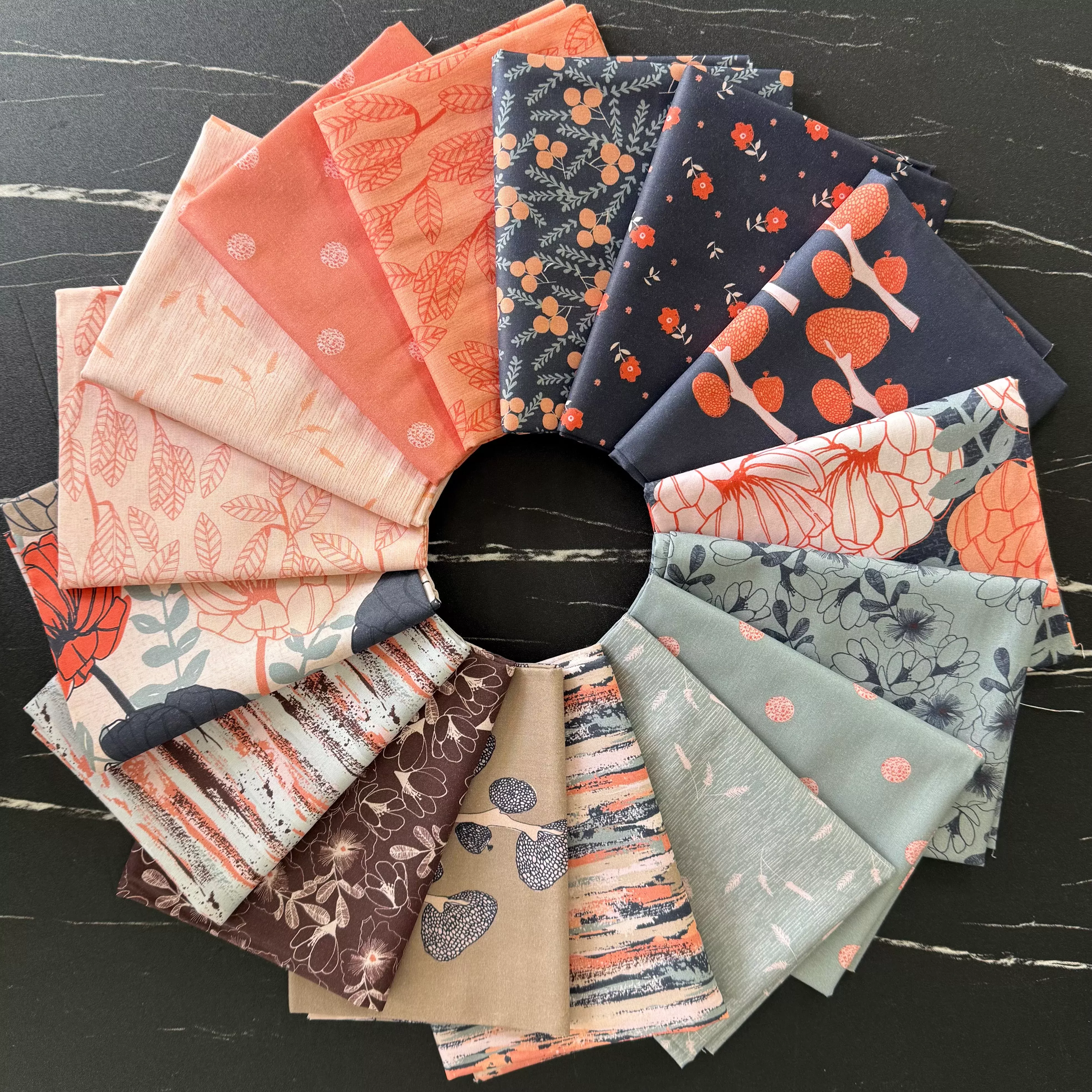 A Walk in the Woods by Lisa Dolson : Fabric Bundles