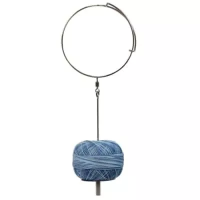 Wrist Thread Ball Holder