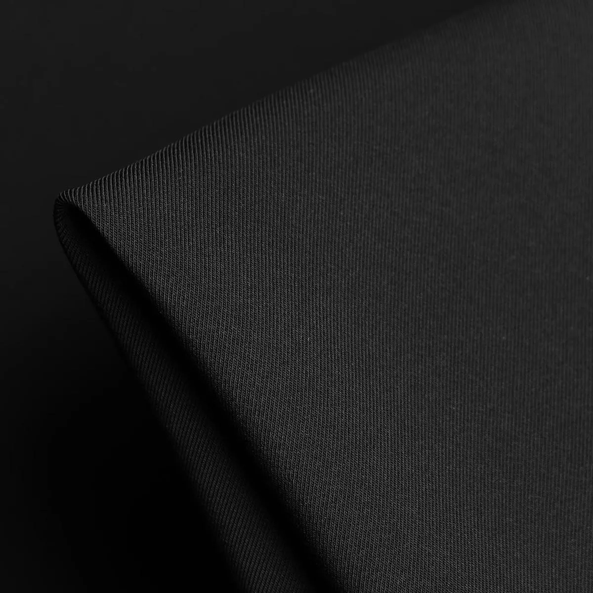 Yoko Black Scuba Ponti