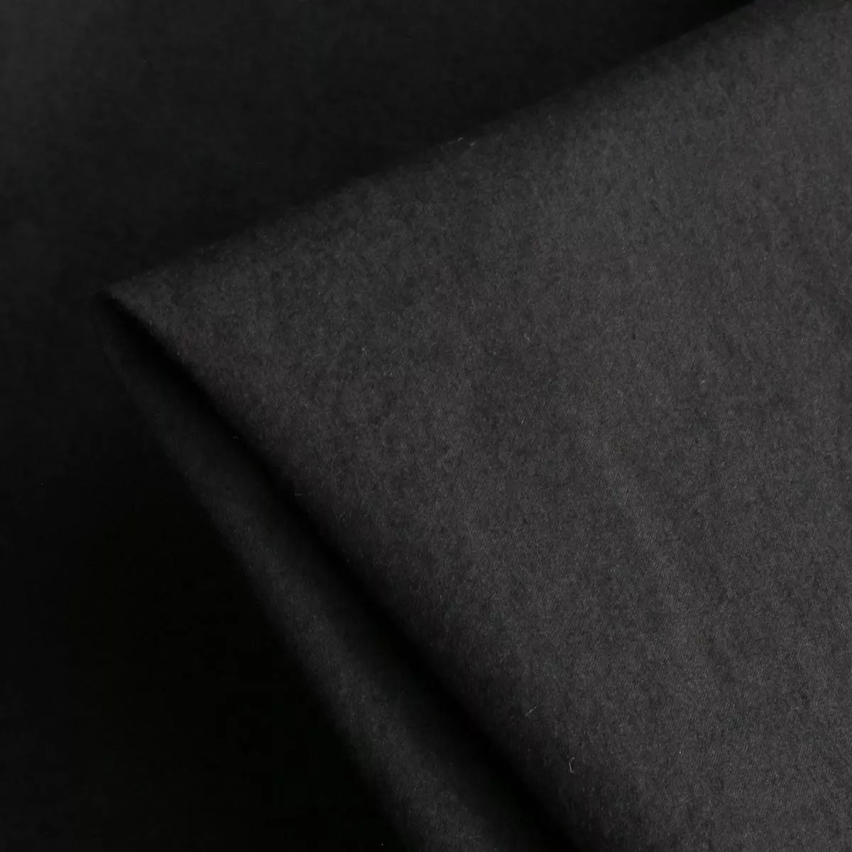 Zumi Poplin – Black Washer Finish